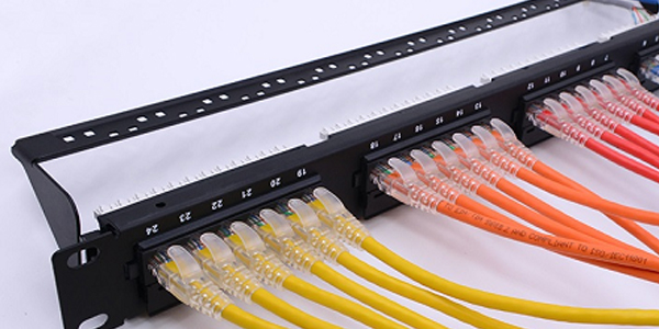 網(wǎng)絡(luò)機柜配件_機柜理線與綁扎規(guī)范圖-精致機柜