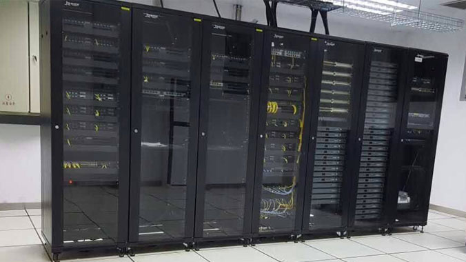 機(jī)柜：科技時(shí)代的智能解決方案