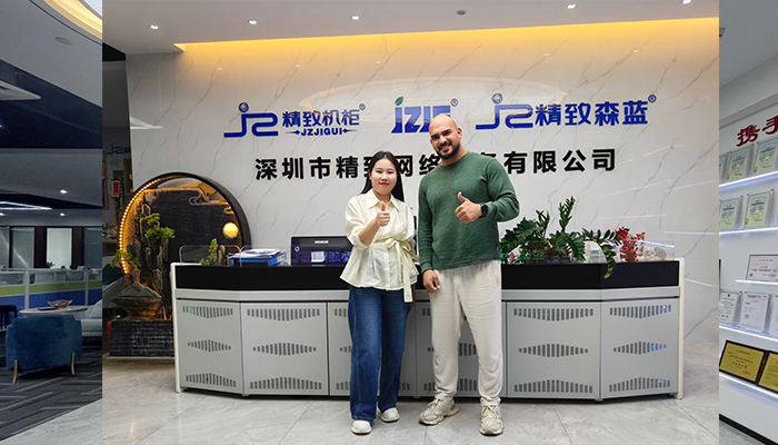 全球伙伴到訪精致機柜，共話合作新篇章