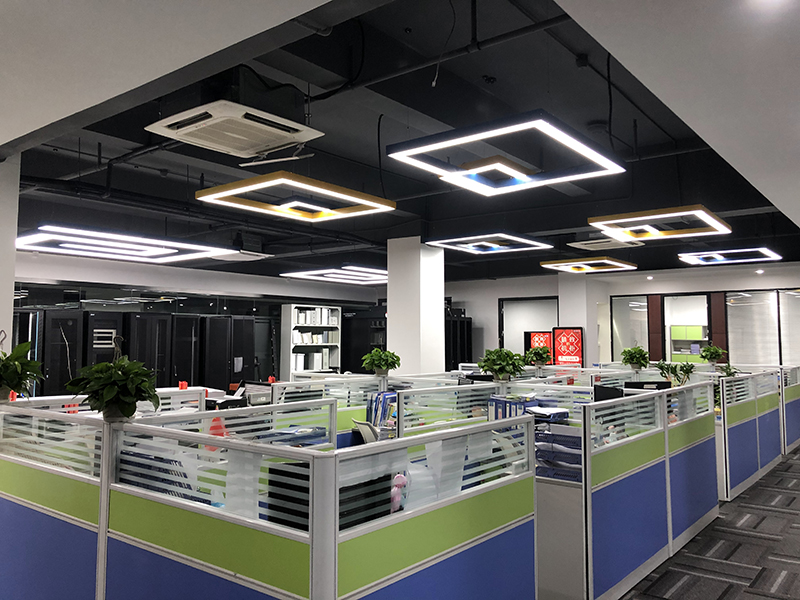 網(wǎng)絡(luò)機柜